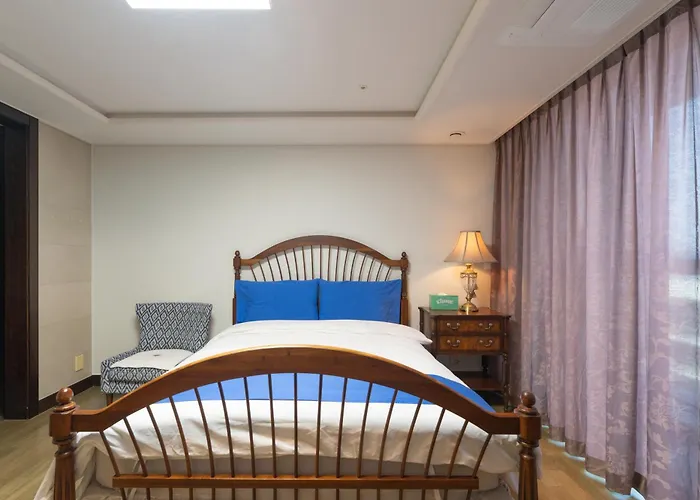 Apartment 2400sqft On The 1sec For Big Family *