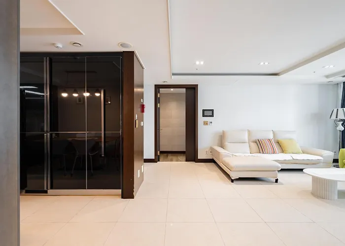 2400sqft On The 1sec For Big Family *